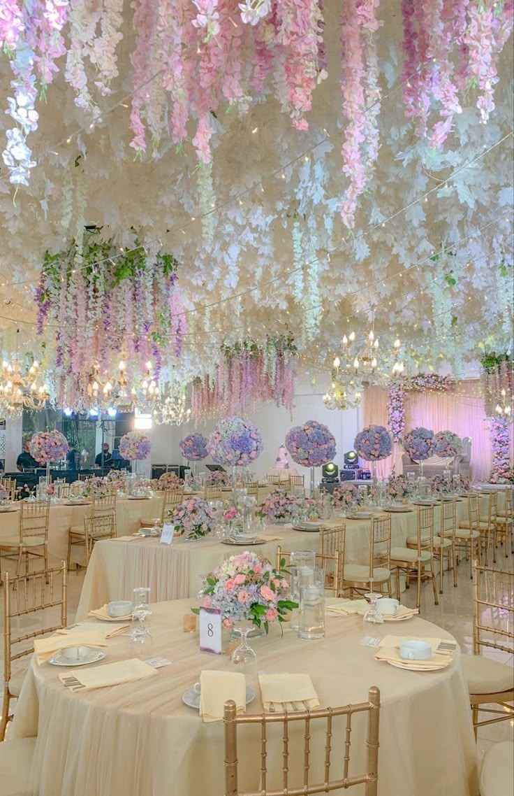 event decoration image